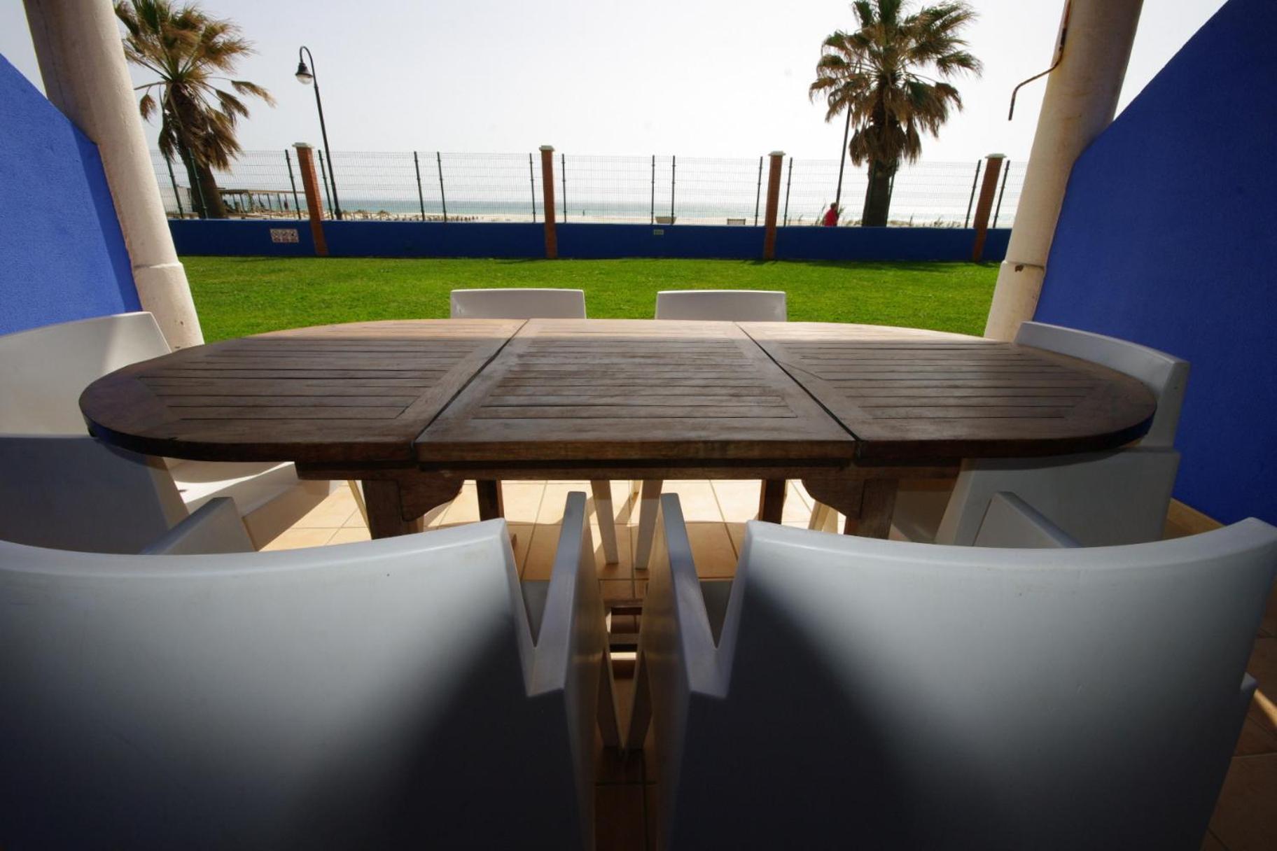 Livingtarifa- Apartamento Tucan Exterior photo